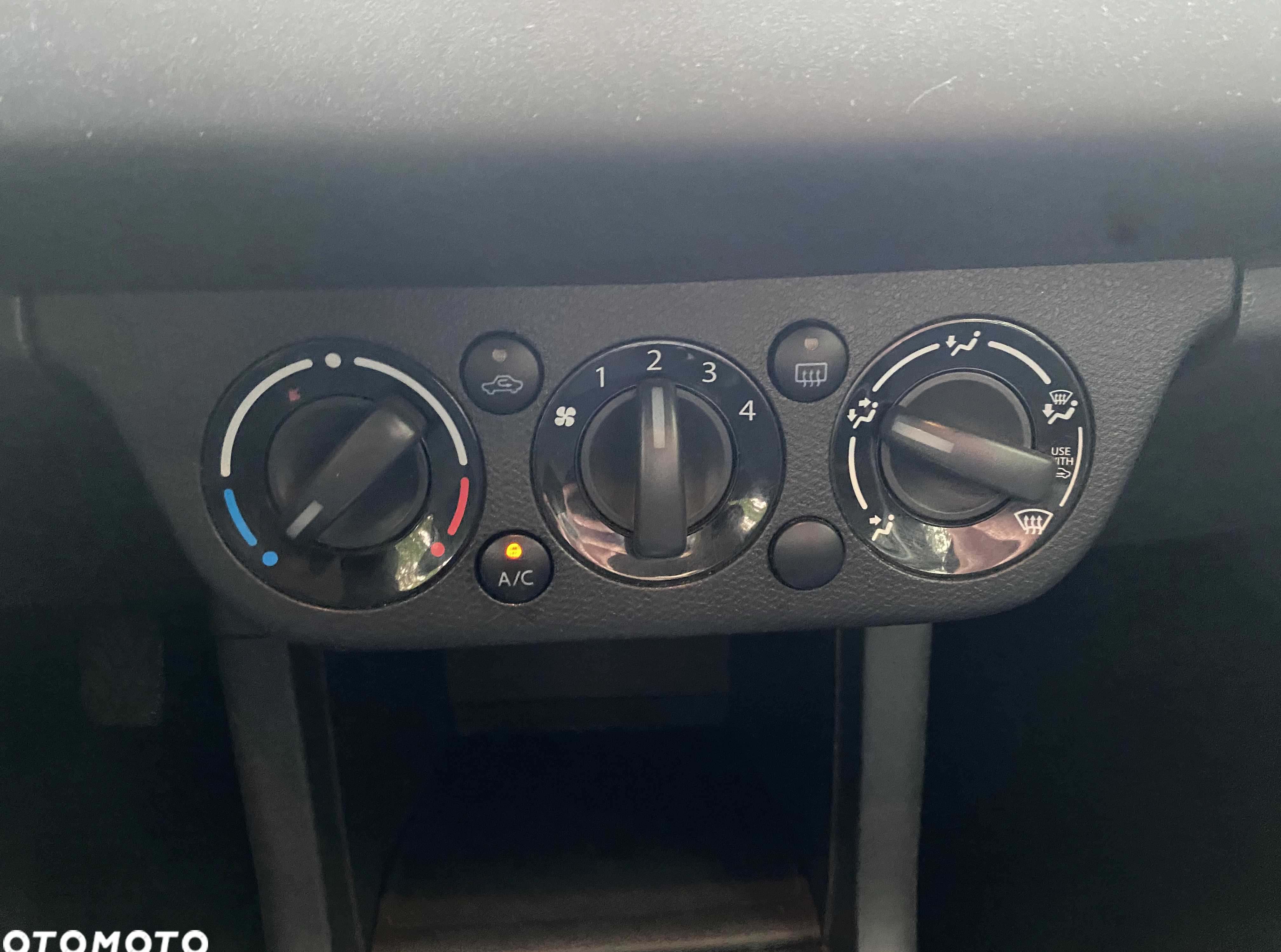 Suzuki Swift cena 17200 przebieg: 100800, rok produkcji 2010 z Wrocław małe 301